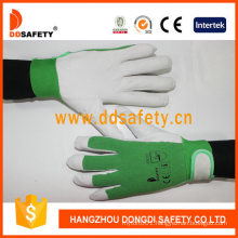 Competitive Pig Grain Leather Wrist with Velcro Fastener Glove in China